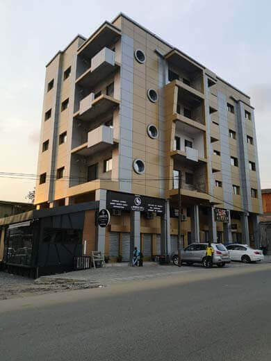 R+4 BONAMOUSSADI (2).jpg